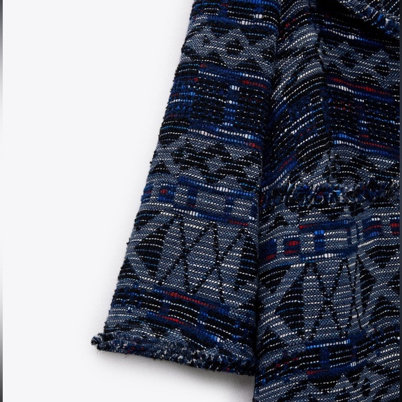 ZARA Fluid jacquard coat with lapel collar and long sleeves. LIMITED EDITION Med - Picture 6 of 10